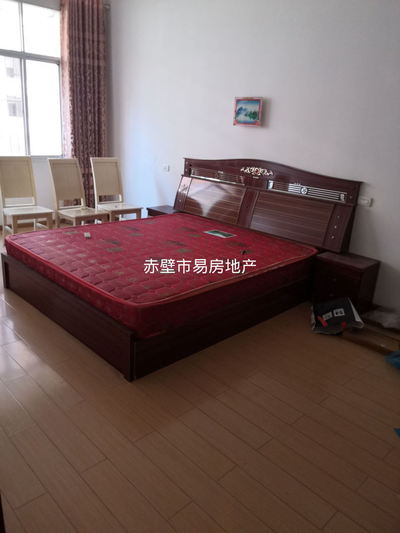 北站陈家湾·中层4室2厅2卫·家私家电齐全·可拎包入住1000/月