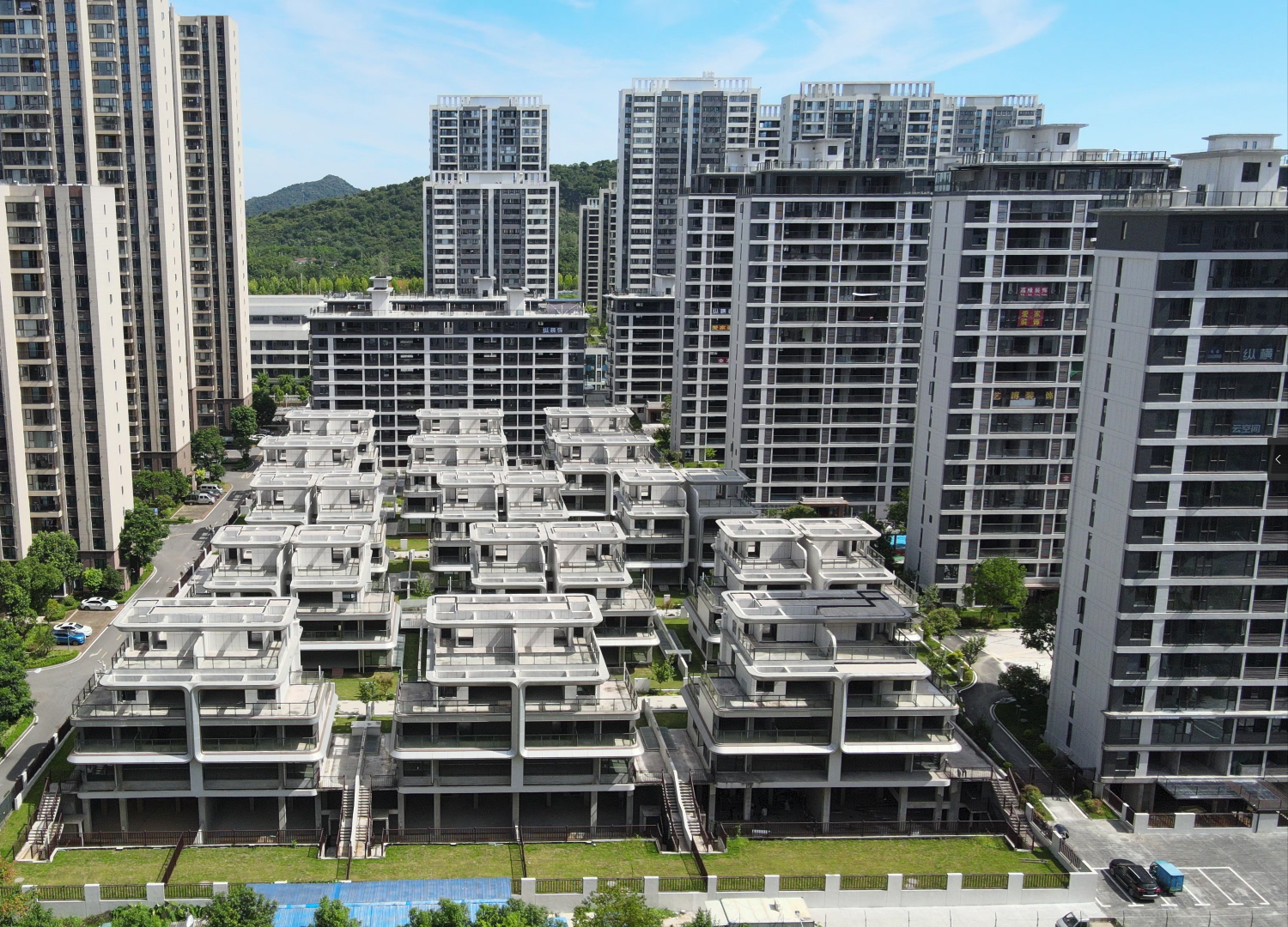 鹏成·状元府｜陆地游艇，颠覆想象的未来生活正在靠岸