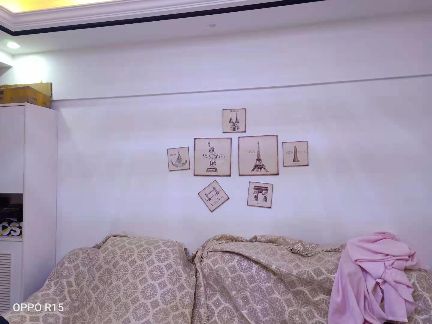 维多利亚·一室一厅·精装修只需拎包入住1000/月