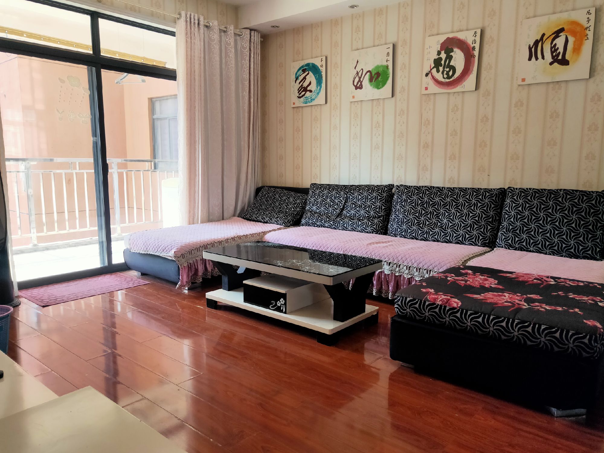 医院后面·博园小区·好楼层三居室·1800/月可拎包入住