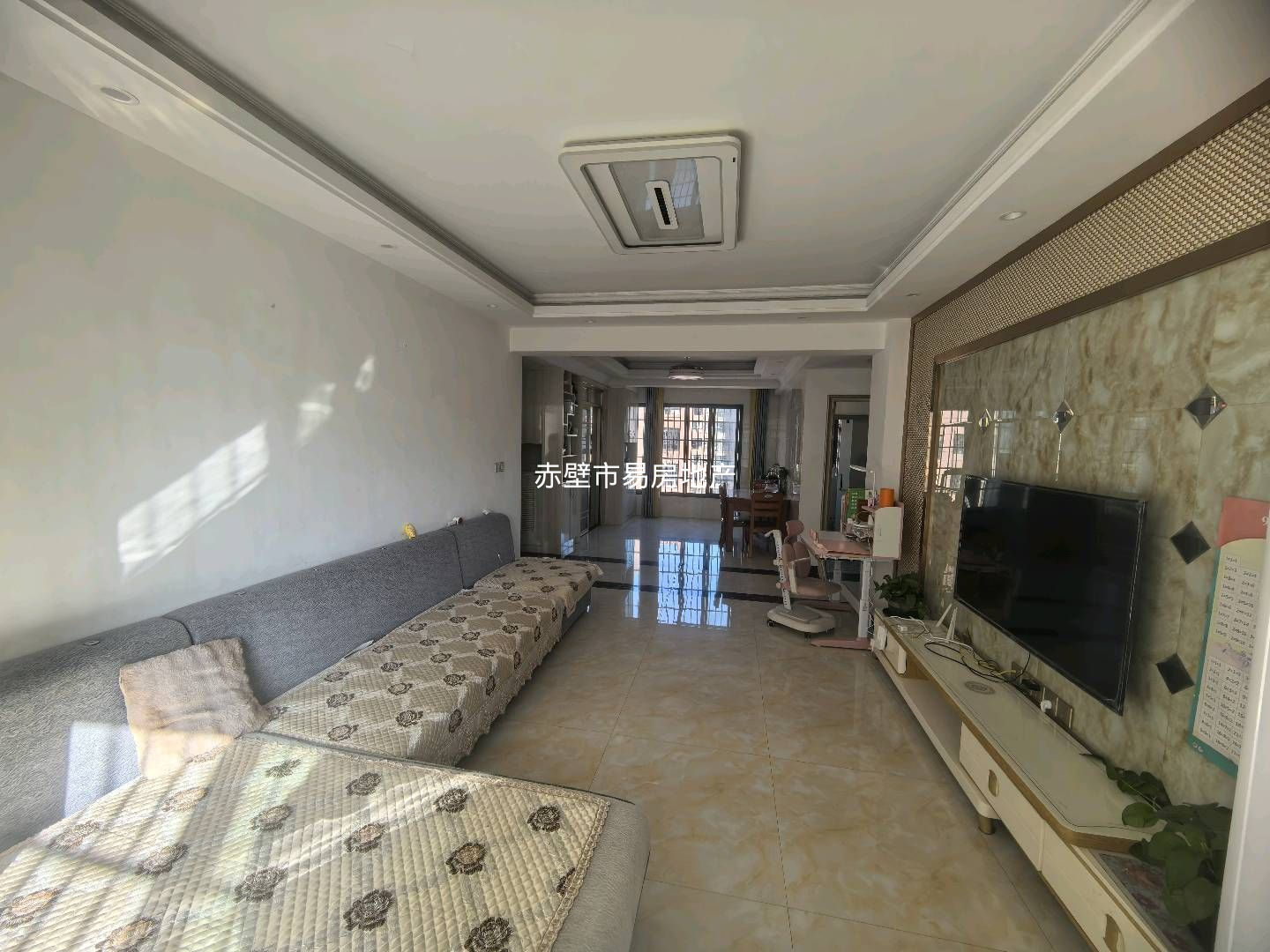 圣荣嘉苑·三房两厅两位·户型通透·周边配套齐全·拎包入住报价48万