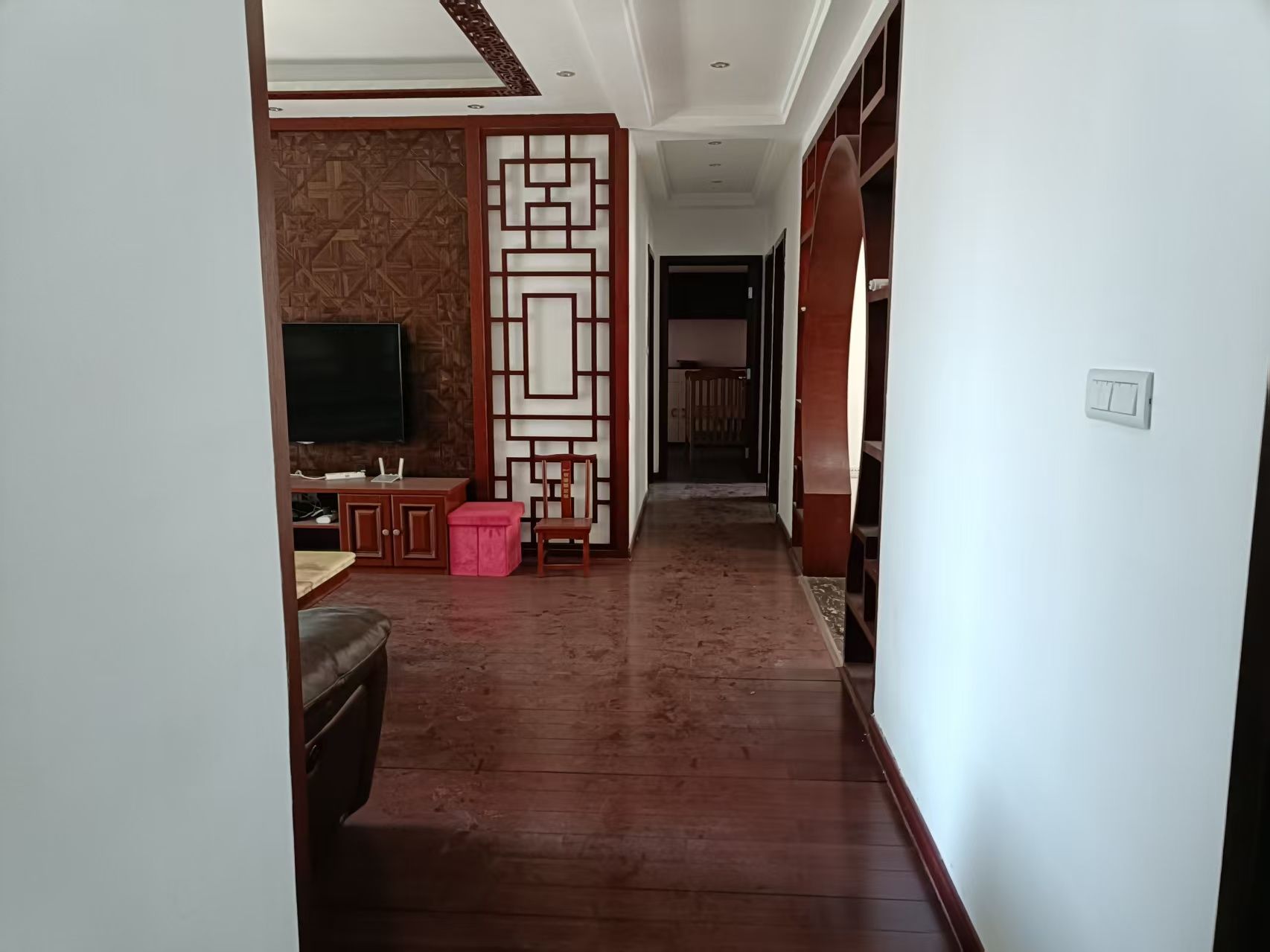 雍景新城·131平方·三房两厅·周边配套齐全·一口价56.8万