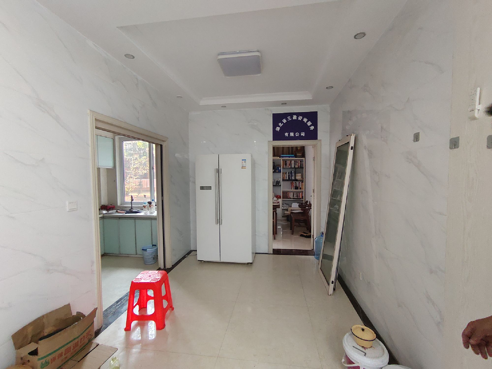 丰业盛世·一楼精装修·三室两厅·可居家可办公租1700/月