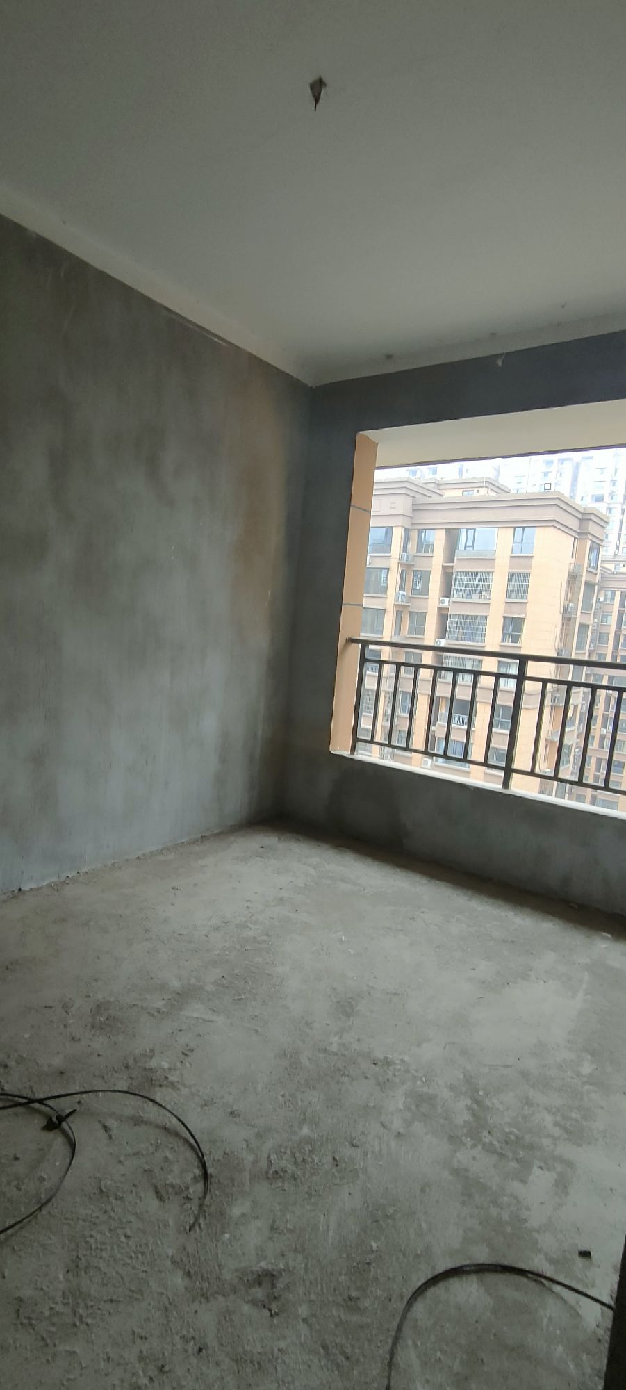 鹏程新都汇·121平方4室2厅·好楼层·视野好单价3500一平