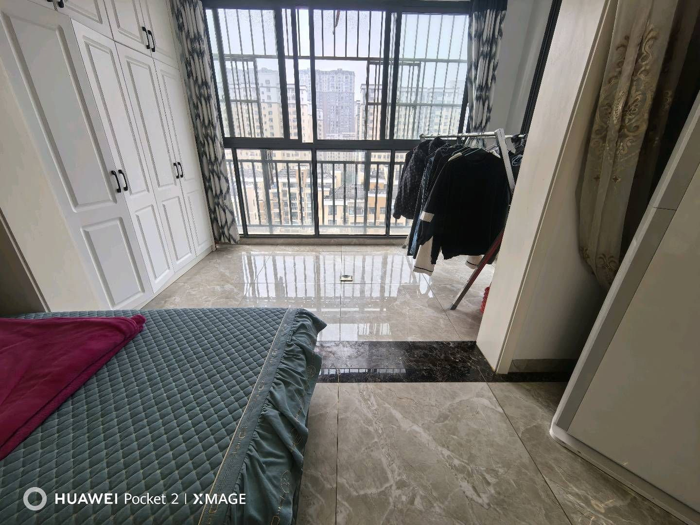 福星花园朝南三房带电梯出行方便无遮挡房东急售