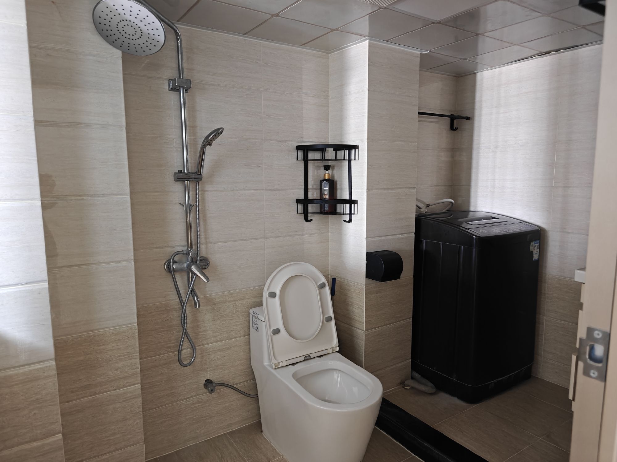 高铁片区·高铁明珠·复式楼2室·干净整洁·商圈地段