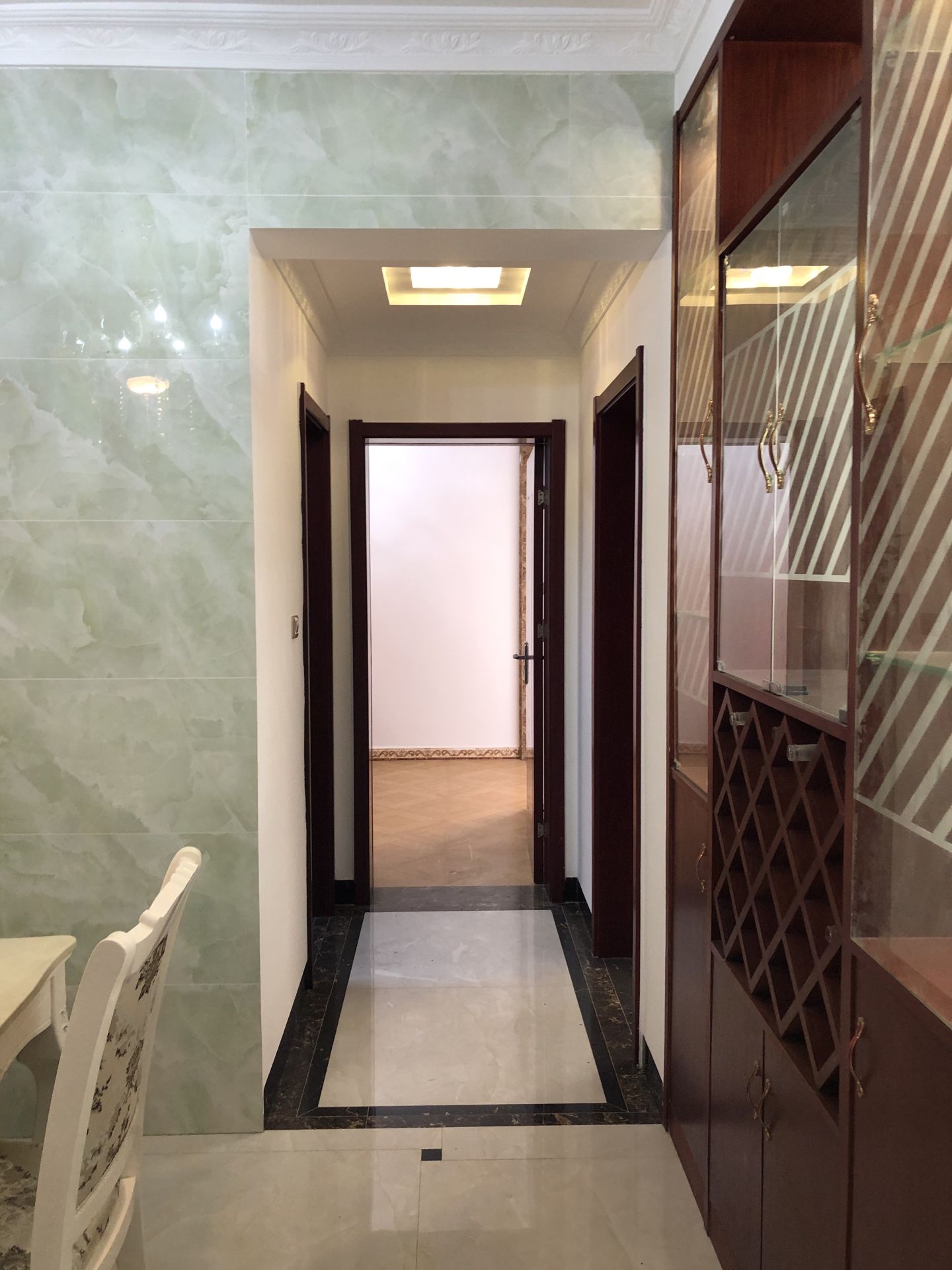 高鐵站片區(qū)·兩房兩廳·拎包入住·1500/月·有鑰匙
