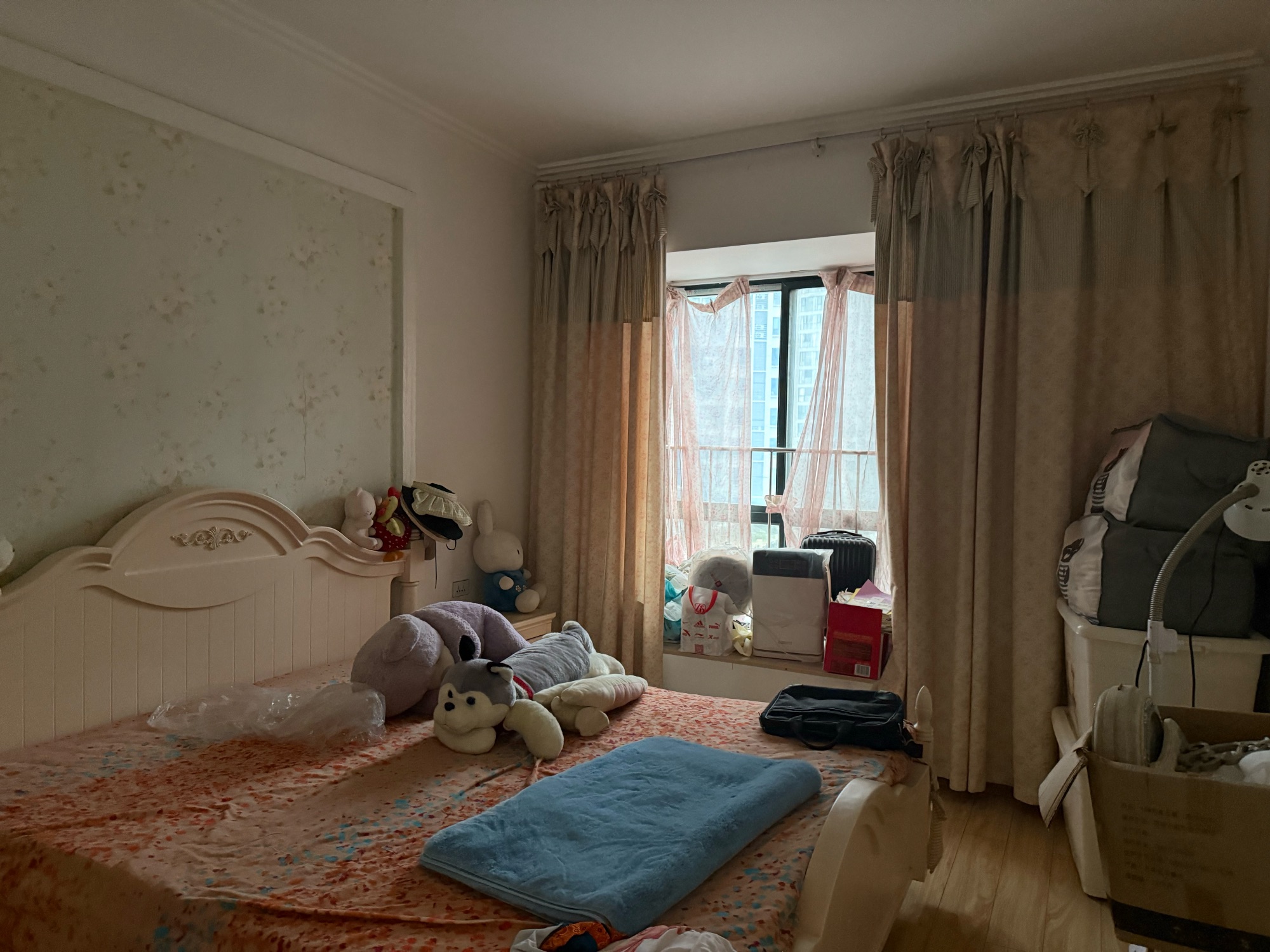 永邦欧洲城，3室2厅·电梯房精装修·拎包入住·价格46万有密码。可以看房