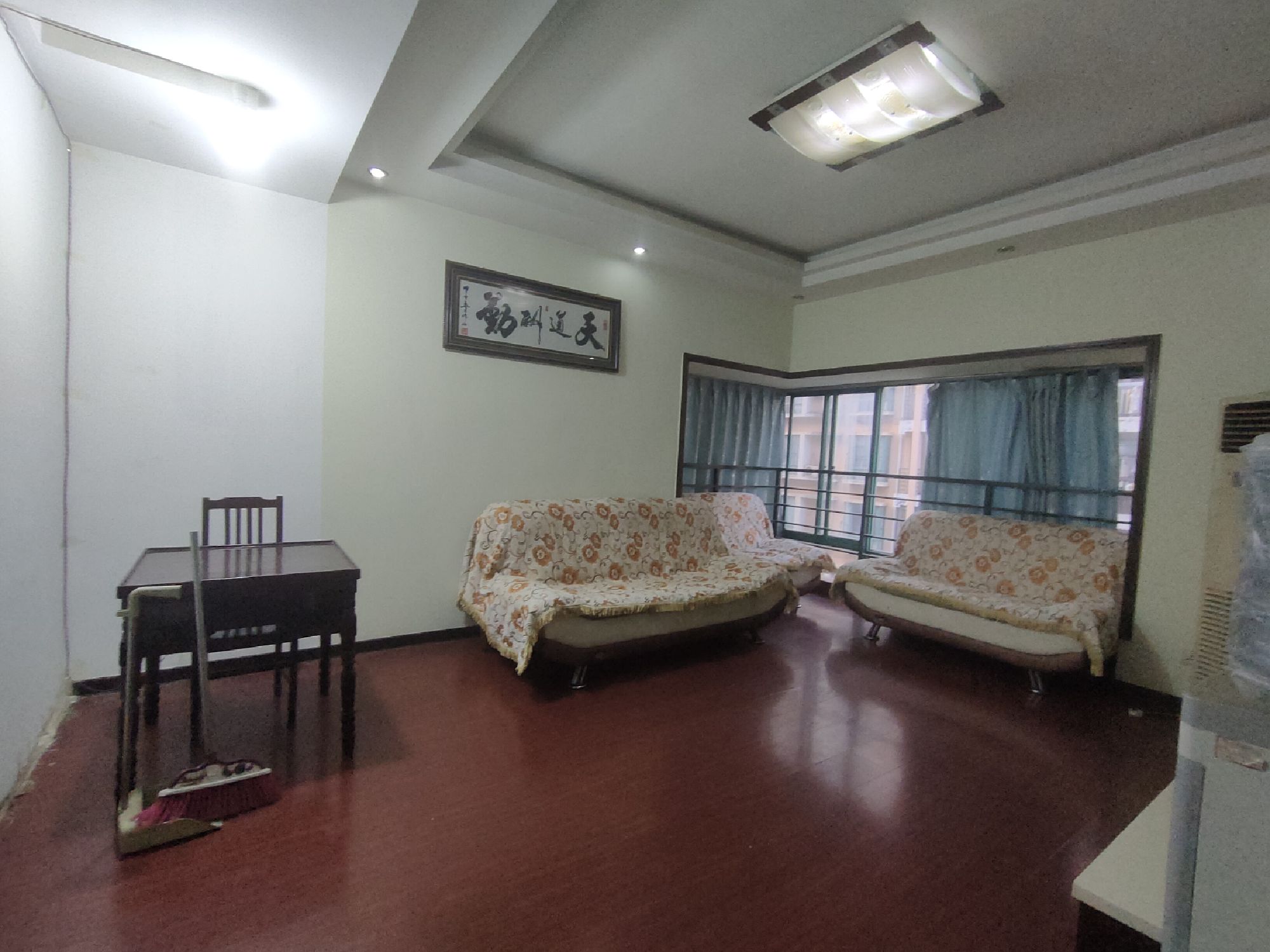 名居家园·2室2厅·自住好房子出租900/月