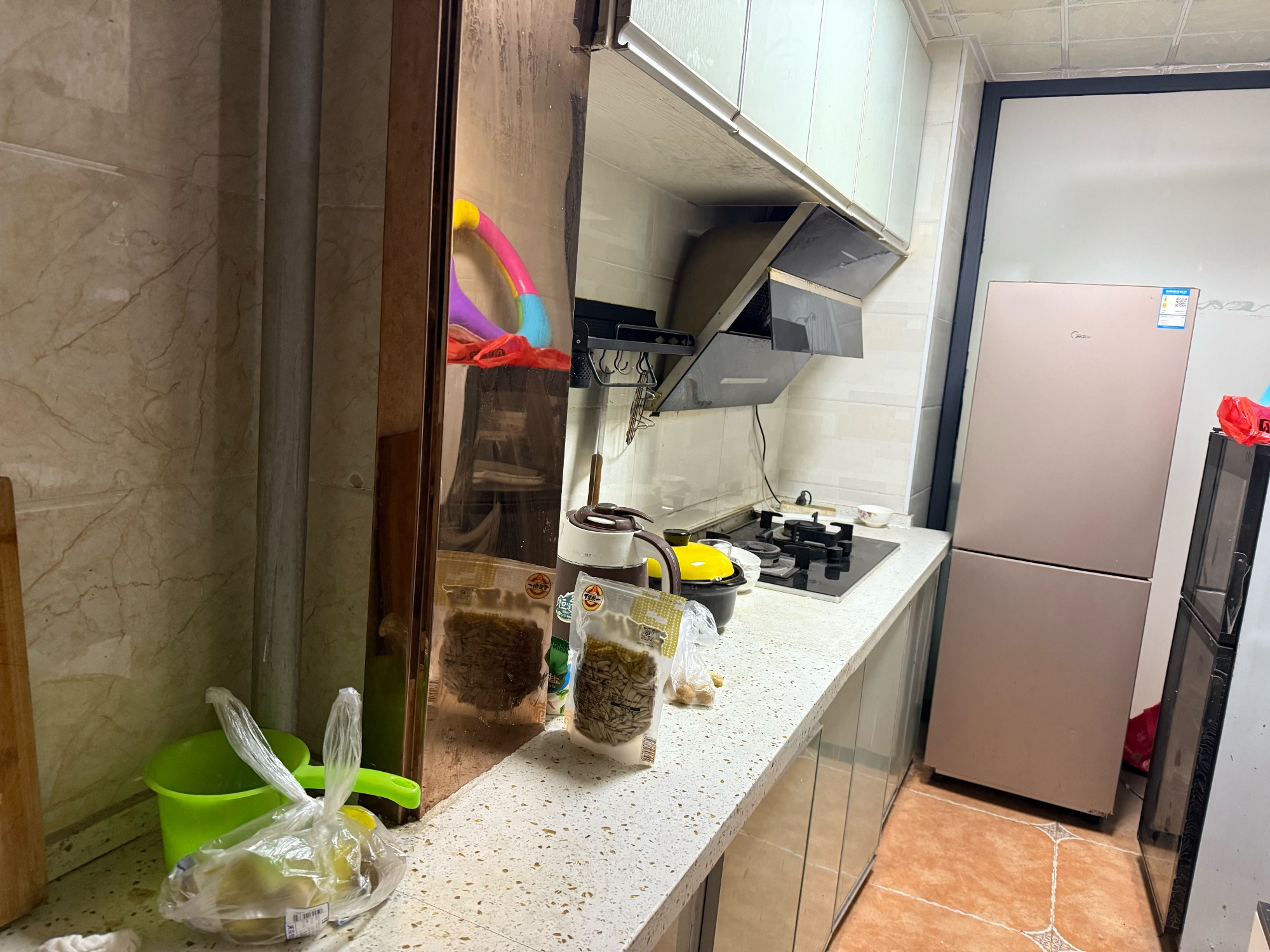 银轮新世界·两室两厅·拎包入住电梯房中层·报价28万