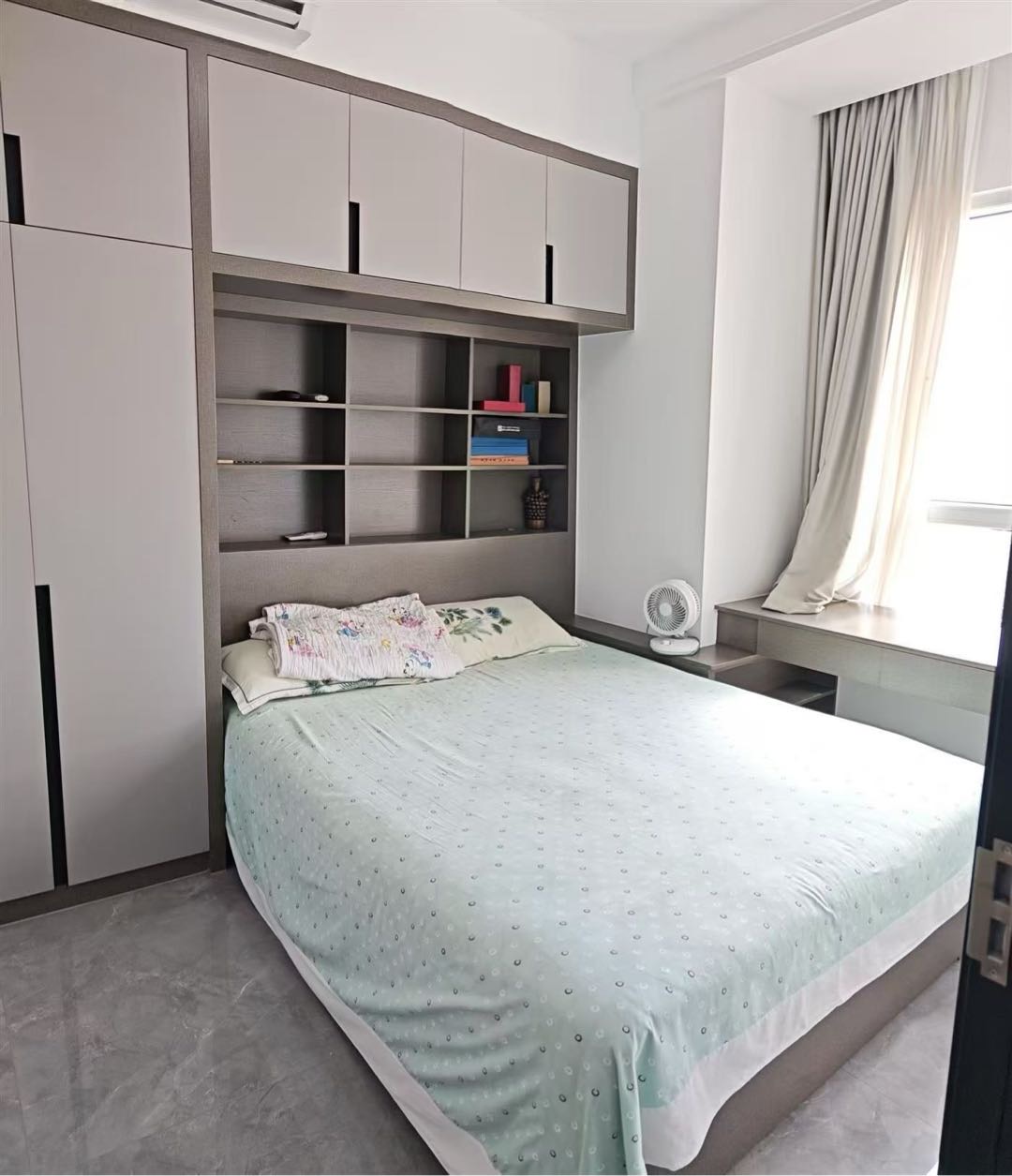 高铁片区·三房两厅·100平方·至高无上楼层·报价41万拎包入住