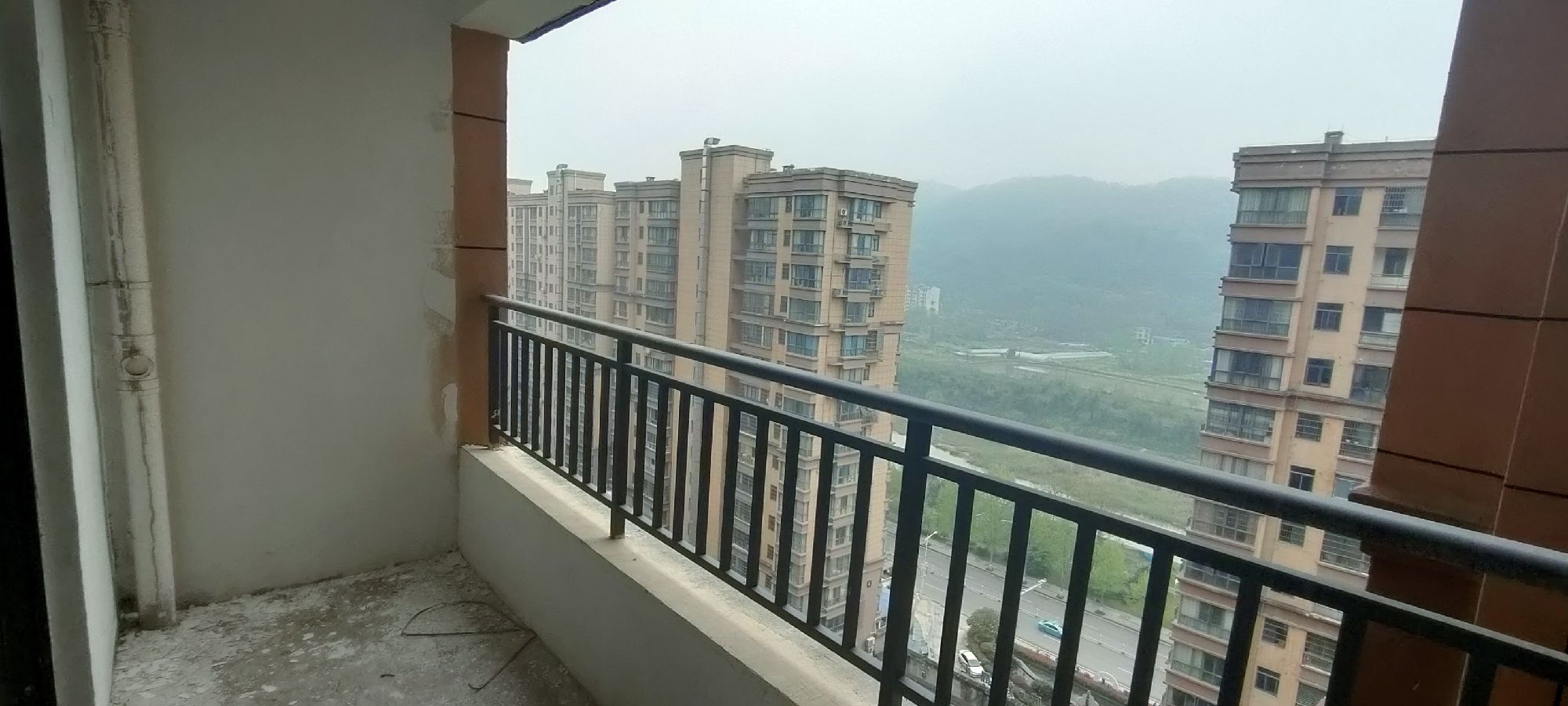 鹏程新都汇·121平方4室2厅·好楼层·视野好单价3500一平