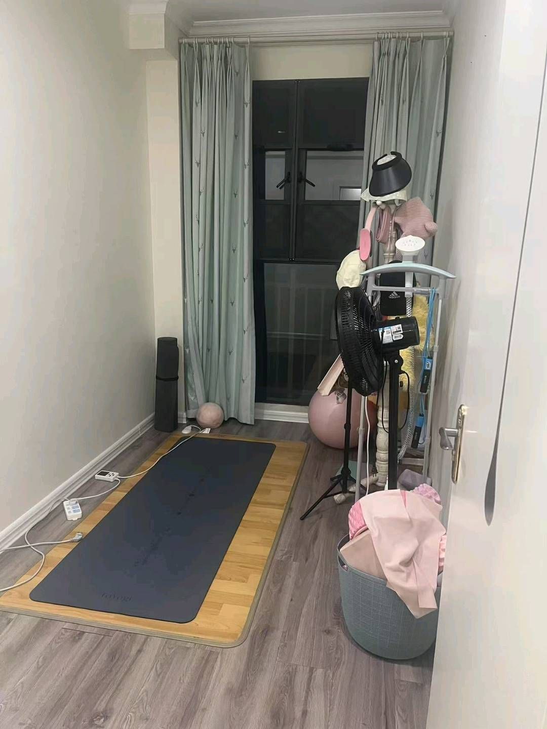 赤壁外滩·精装修温馨2+1户型·出租1600/月