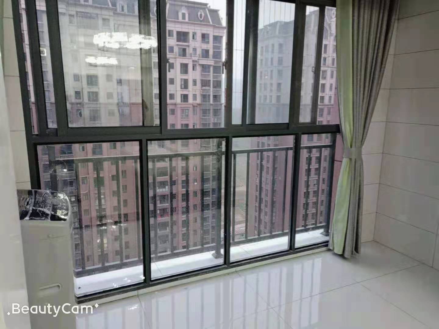 赤壁印象··兩室兩廳·拎包入住·室內(nèi)干凈證件/1500月