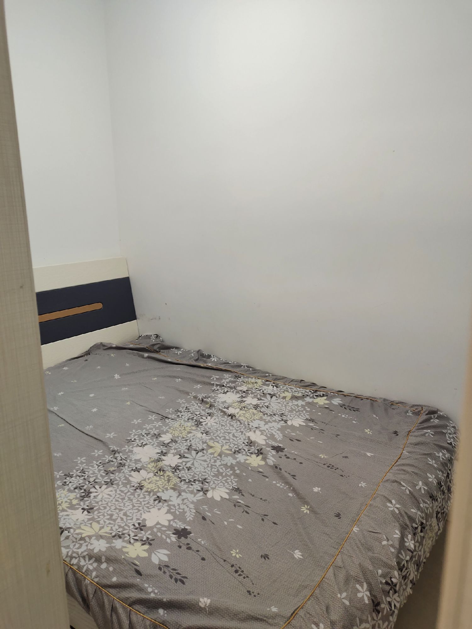 金色水岸·河景房·一室一厅·拎包入住·价格20万