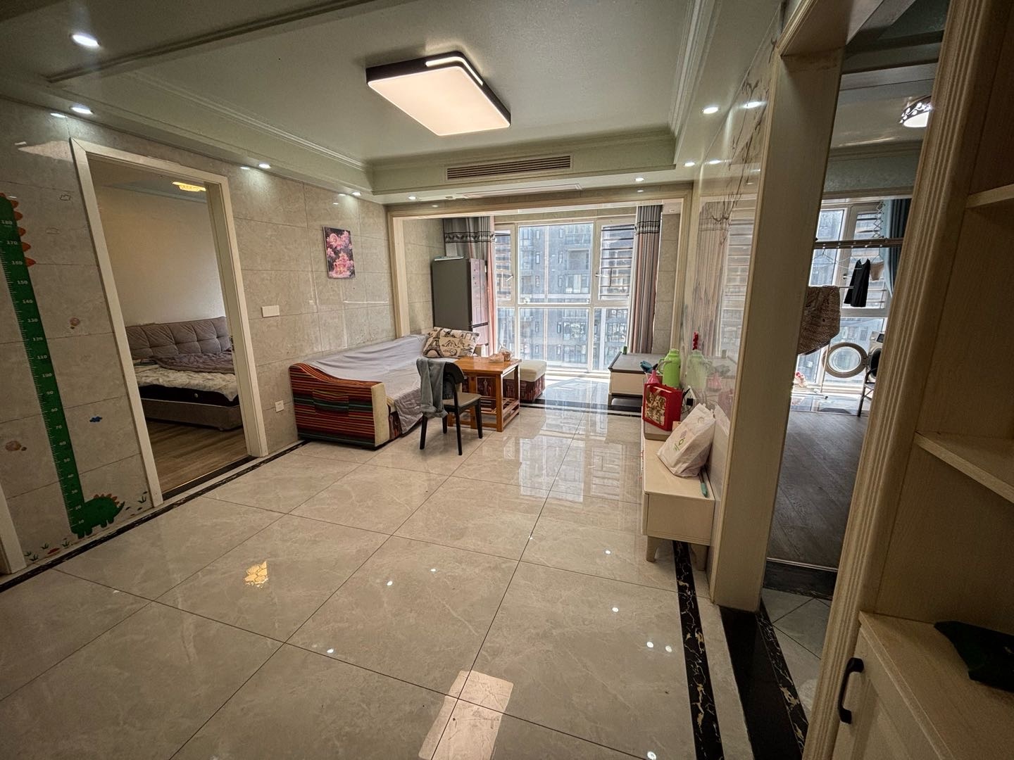 雍景新城楼层好正南朝向精装修楼龄新产权清晰