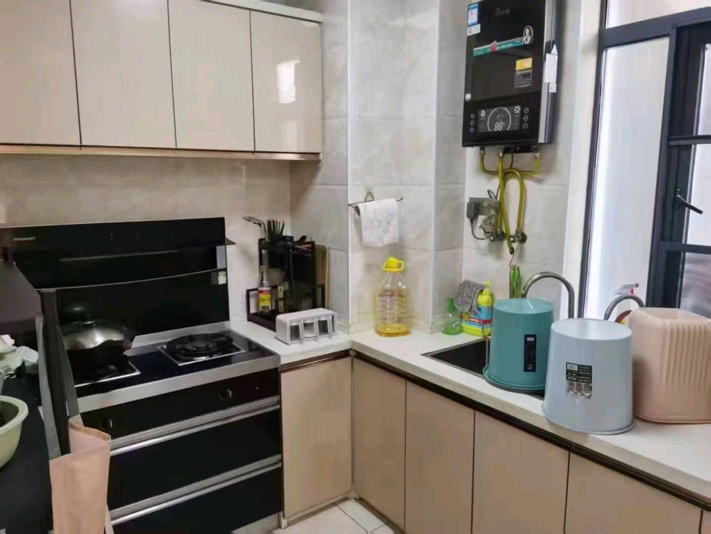 同城上都120平方三房·拎包入住报价55万