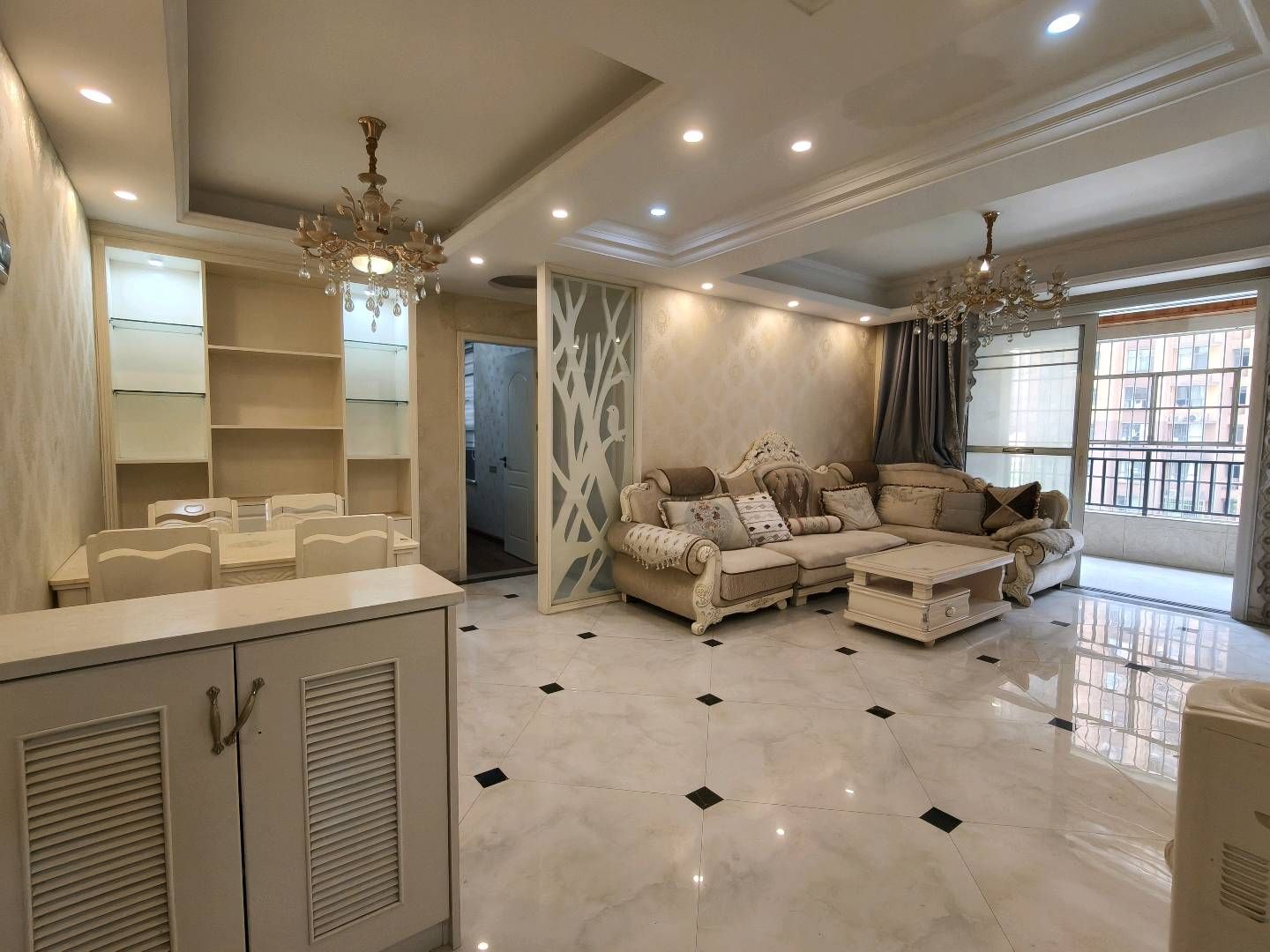 鹏程新都汇·101平方三室·户型方正·周边配套齐全·拎包入住售价：39.8