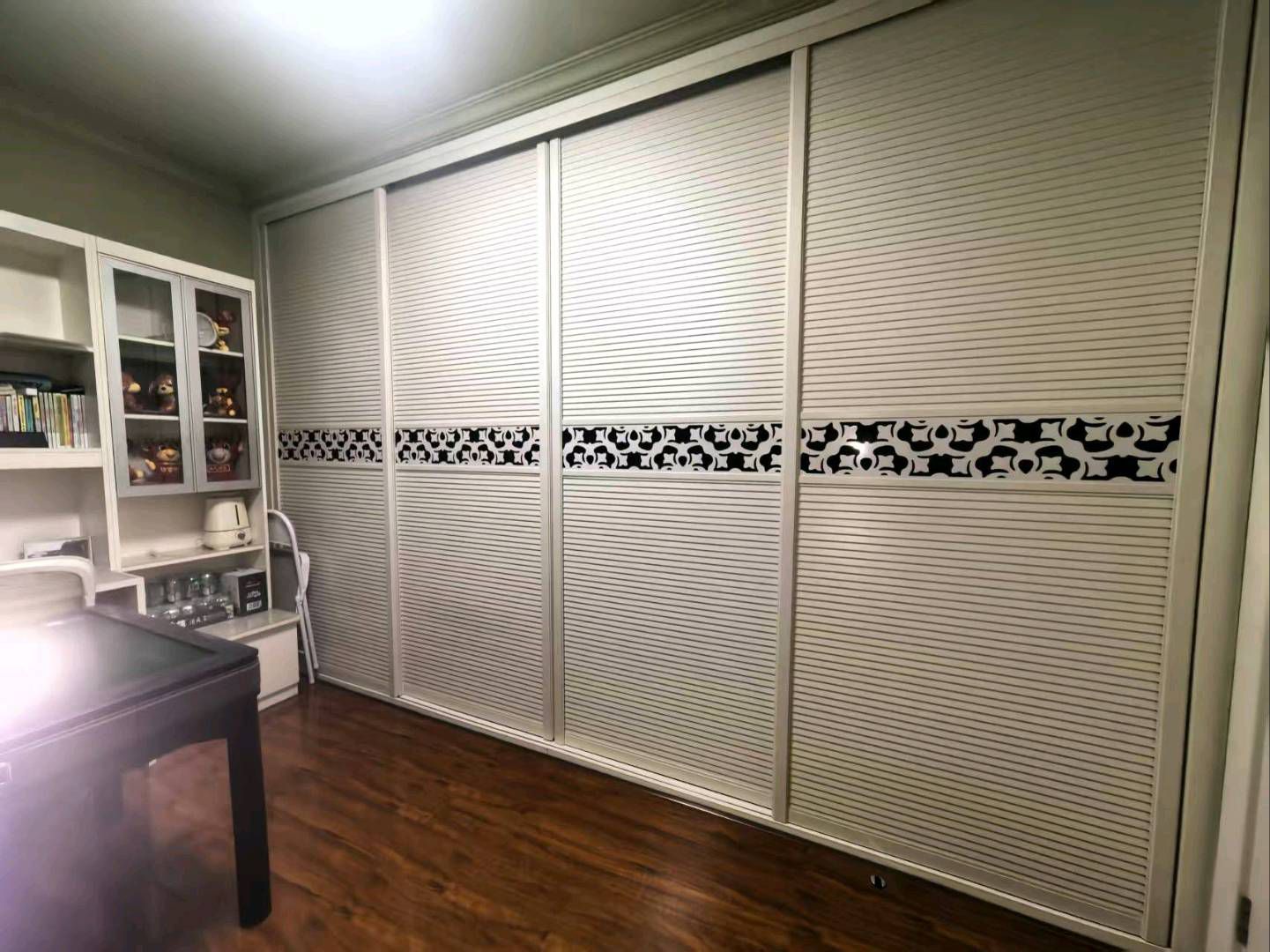 碧桂园翡翠湾·全新装修三房·小高层·拎包入住售：61万