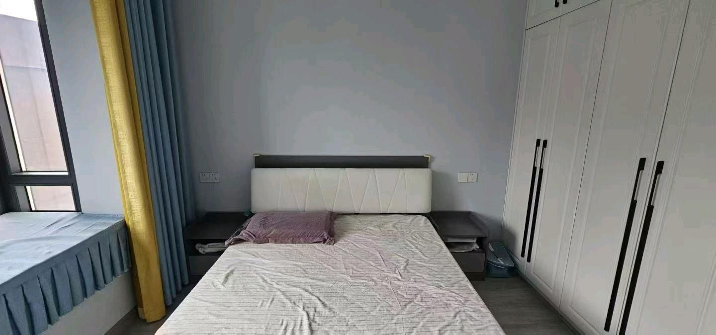 碧桂园翡翠湾·113平·9.5成新精装修·诚意亏本出售46万一口价