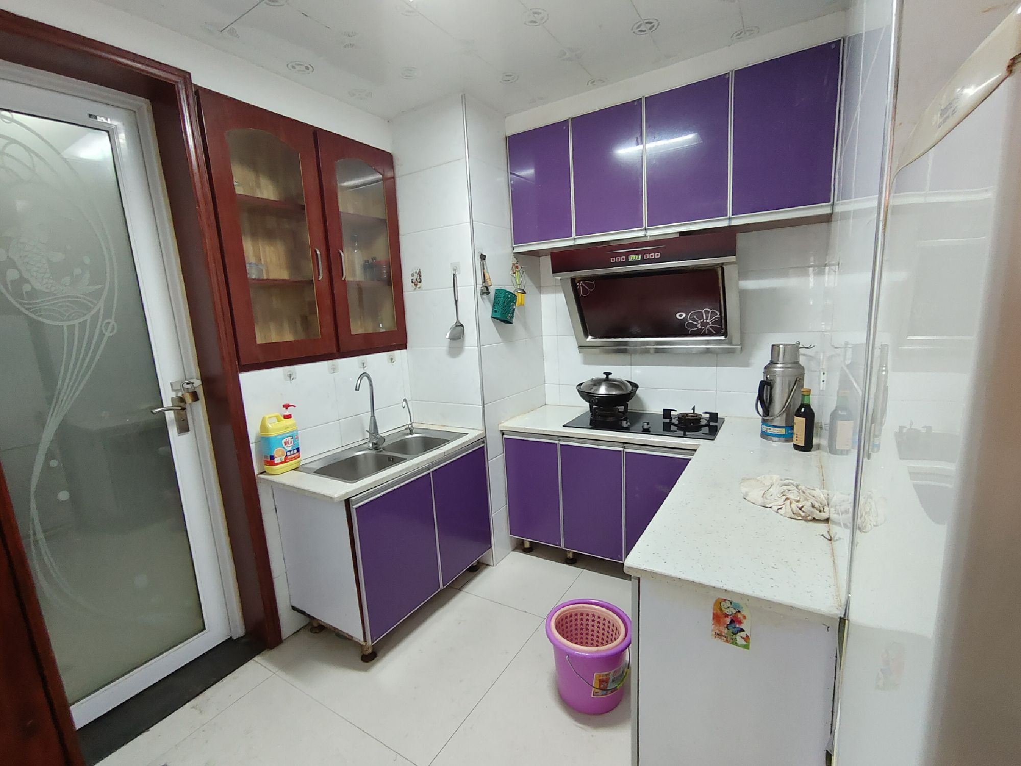 凯旋名都·精装修两室两厅·租1500/月