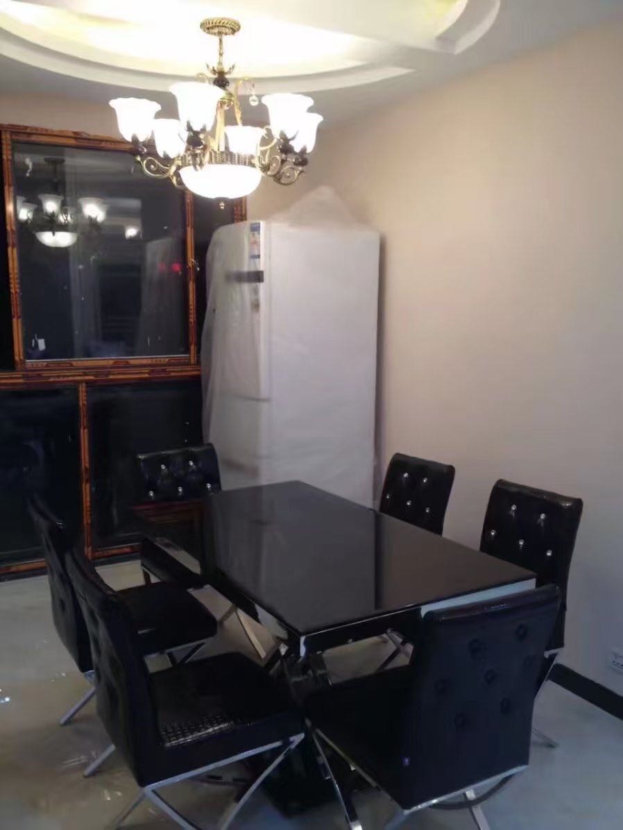 丰业盛世·精装修房·52万·图片是当初的图·只供参考