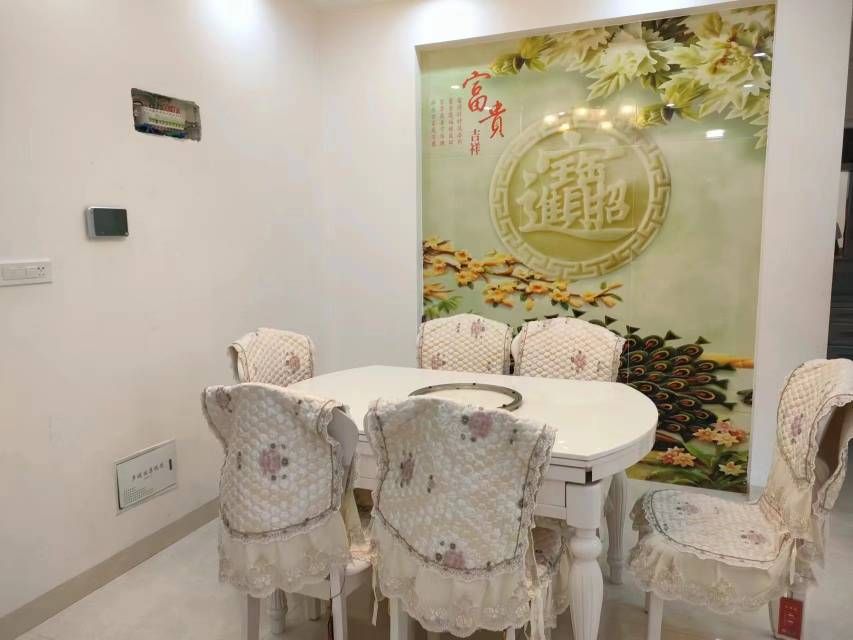 雍景新城精美的3室出租2000/月拎包入住