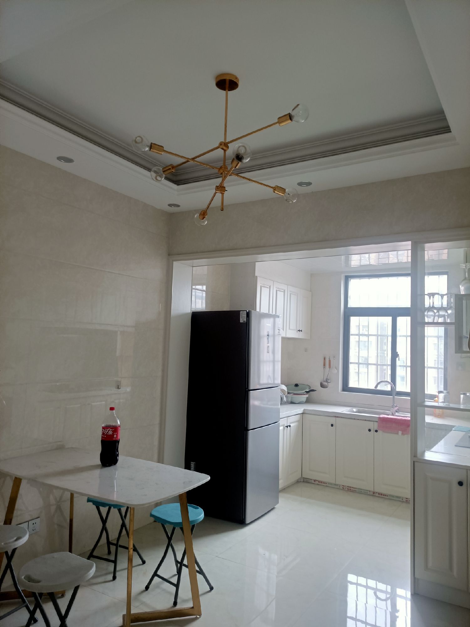 景峰尚城·精装修3室2厅2卫·可以拎包入住1800/月