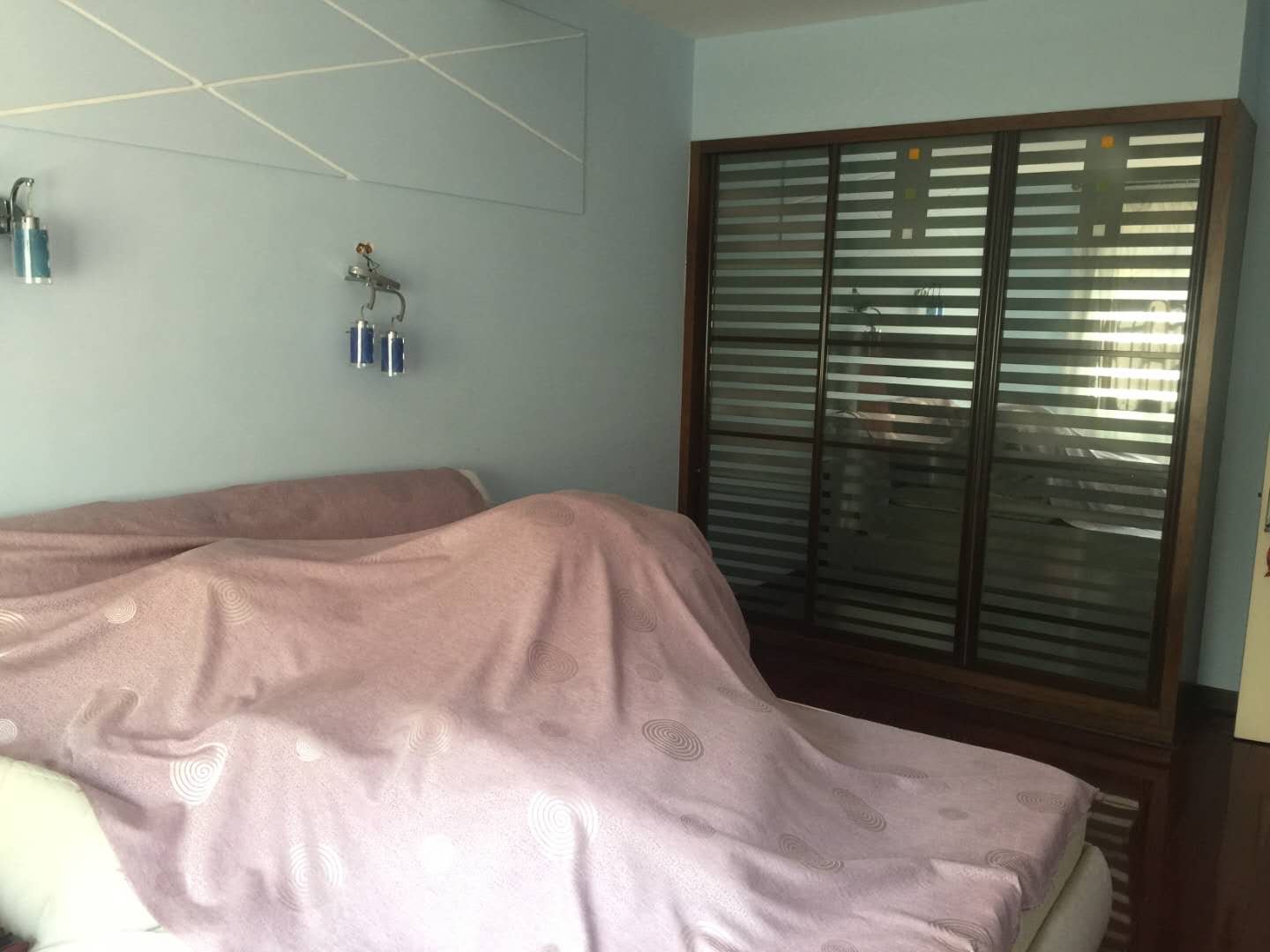 外滩旁东洲桥小区·温馨两居室·可拎包入住1000/月