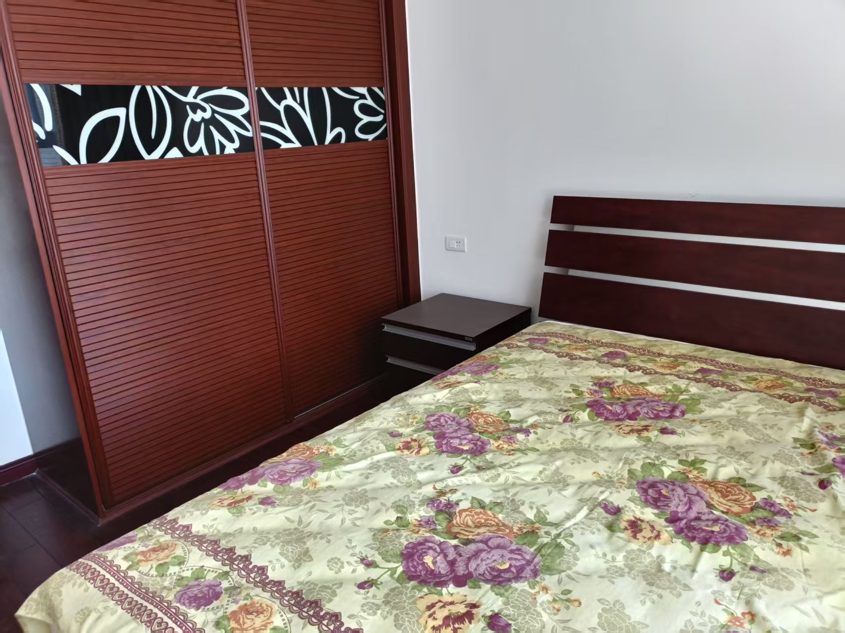 雍景新城·131平方·三房两厅·周边配套齐全·一口价56.8万