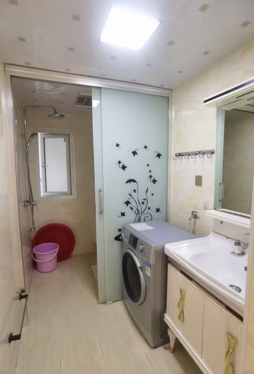 高鐵片區(qū)·109平方三房兩廳·戶型好·拎包入住價格48萬