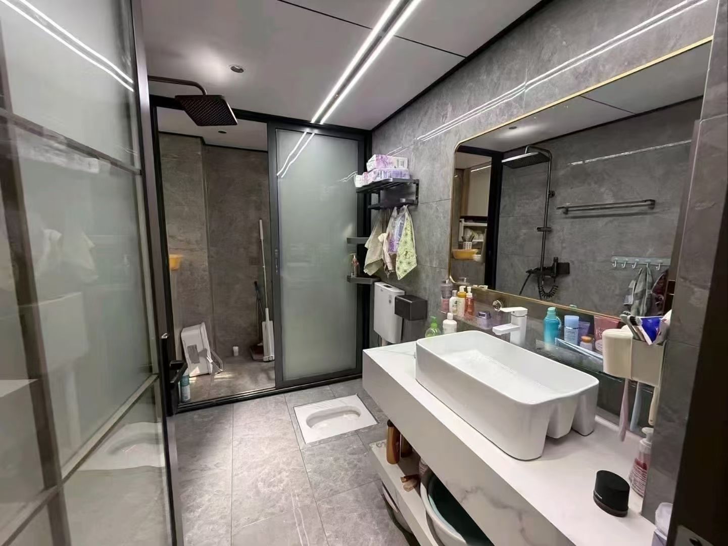 赤壁印象旁·全新装修婚房·拎包入住·价格51万