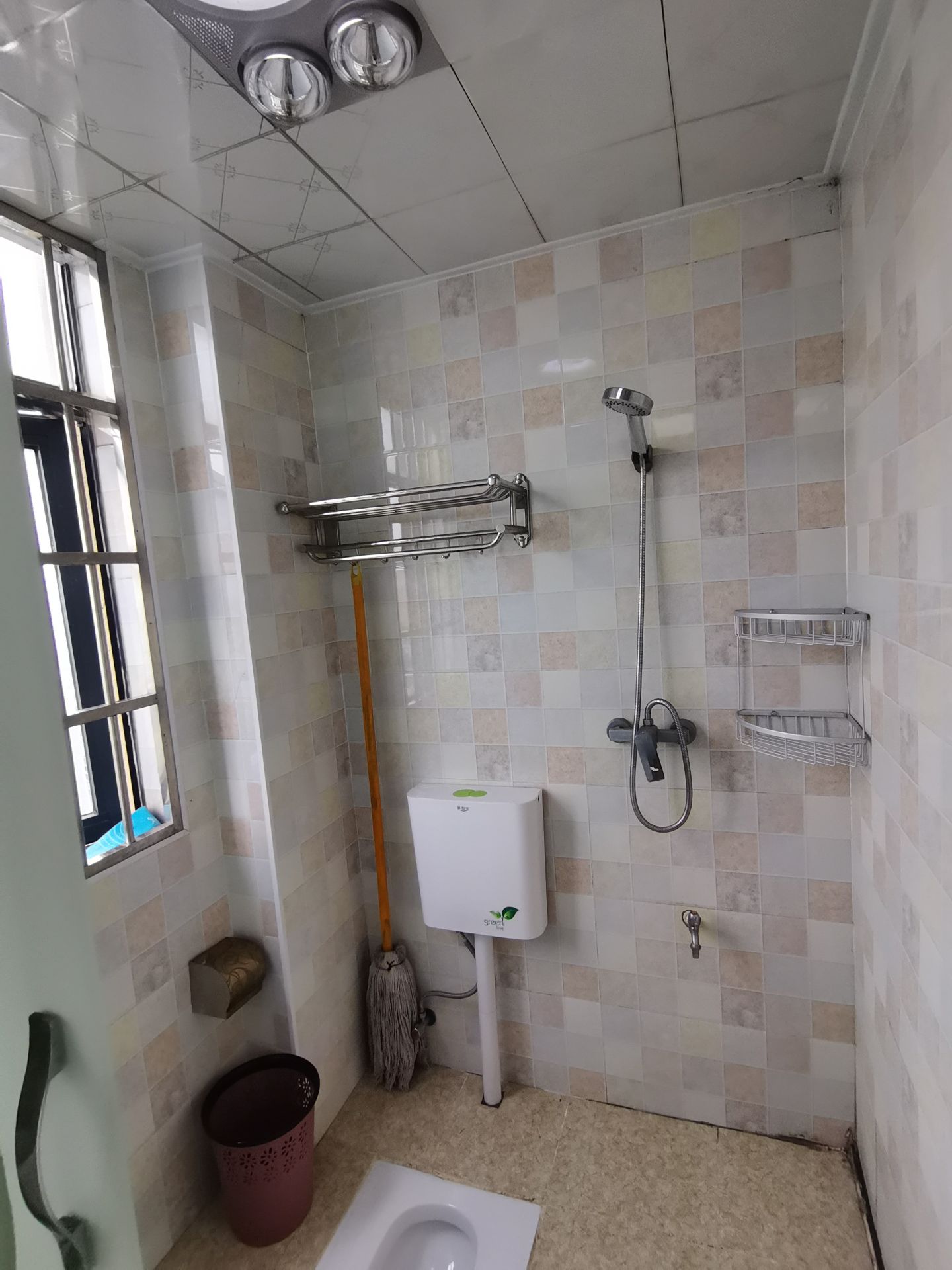 金色水岸·精装修公寓·可以拎包入住950/月