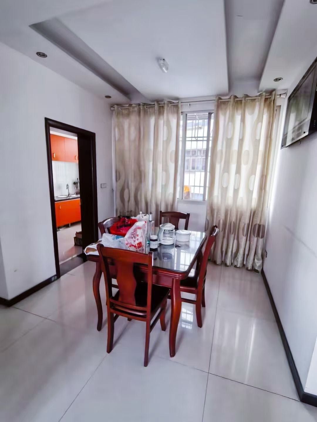 老城区·家联后门·三室两厅·好房出租800/月