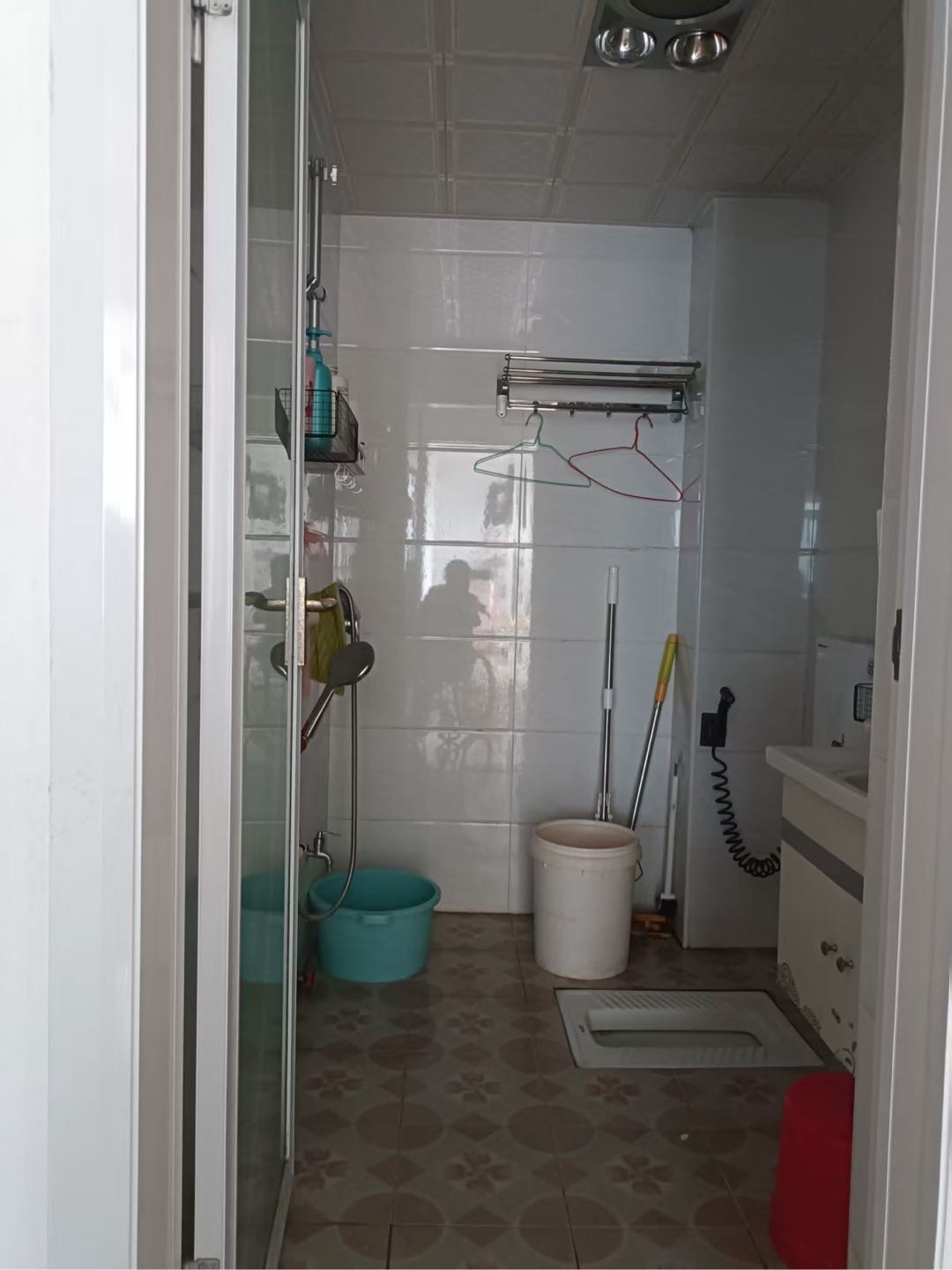 四中·金盾华府两室·88平方·价格22万