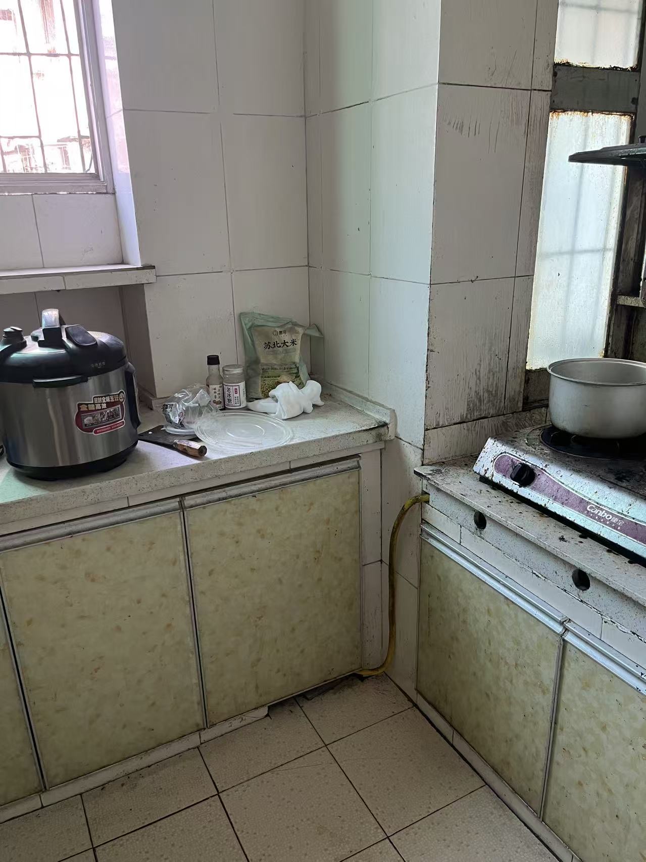 赤壁二中附近房东直租