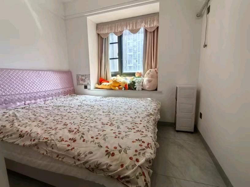 碧桂园翡翠湾·依山旁水好地方·三房两厅·拎包入住报价：49.8万