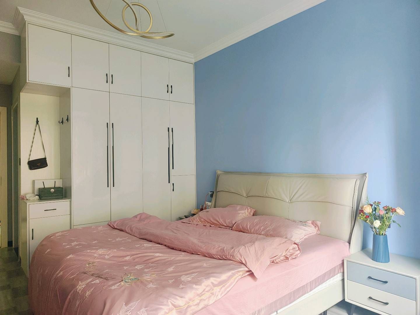 中央华景公园·113平·9成新·精装修55万·主干道一线·后门沙子岭公园