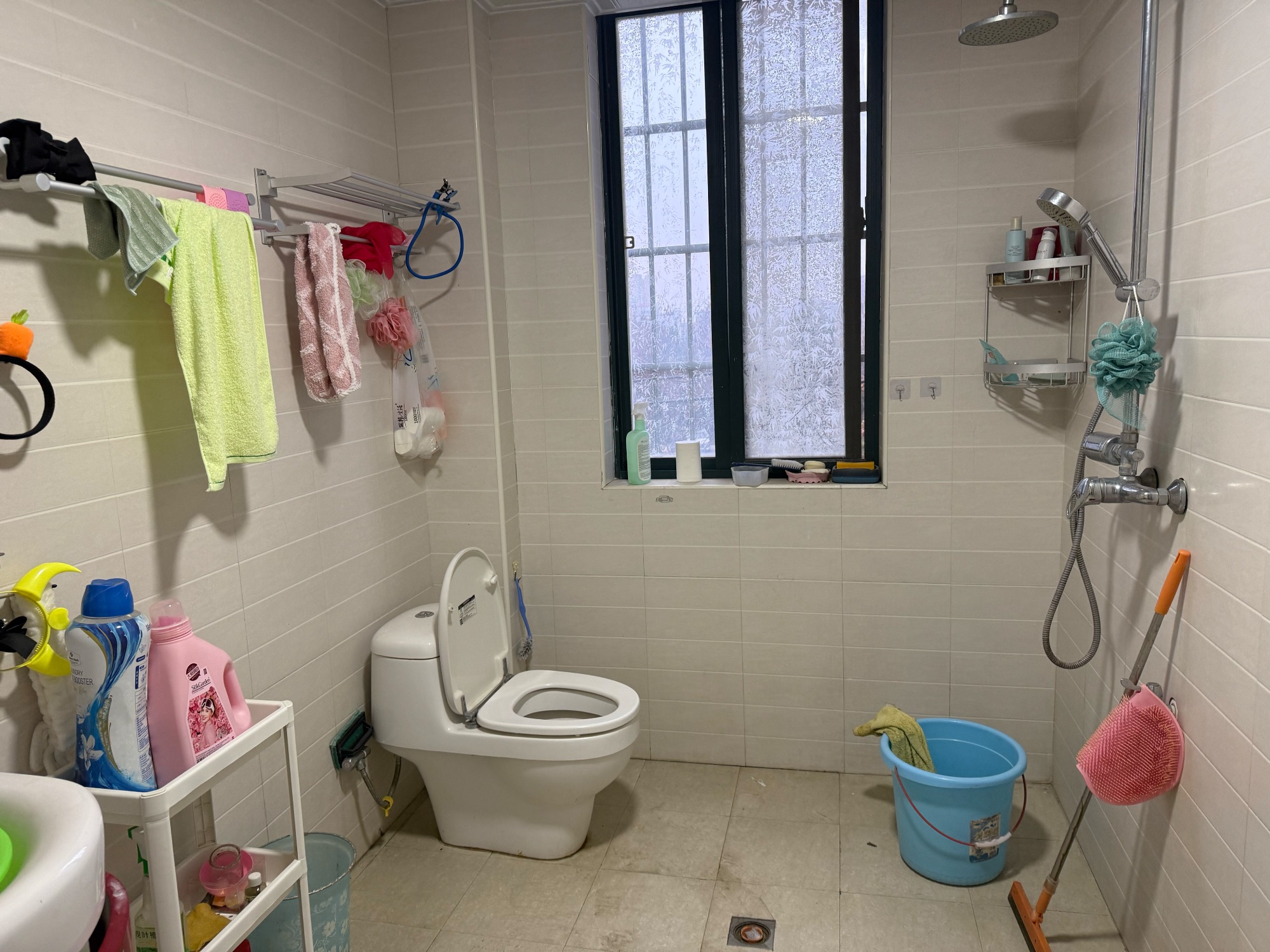 永邦欧洲城，3室2厅·电梯房精装修·拎包入住·价格46万有密码。可以看房