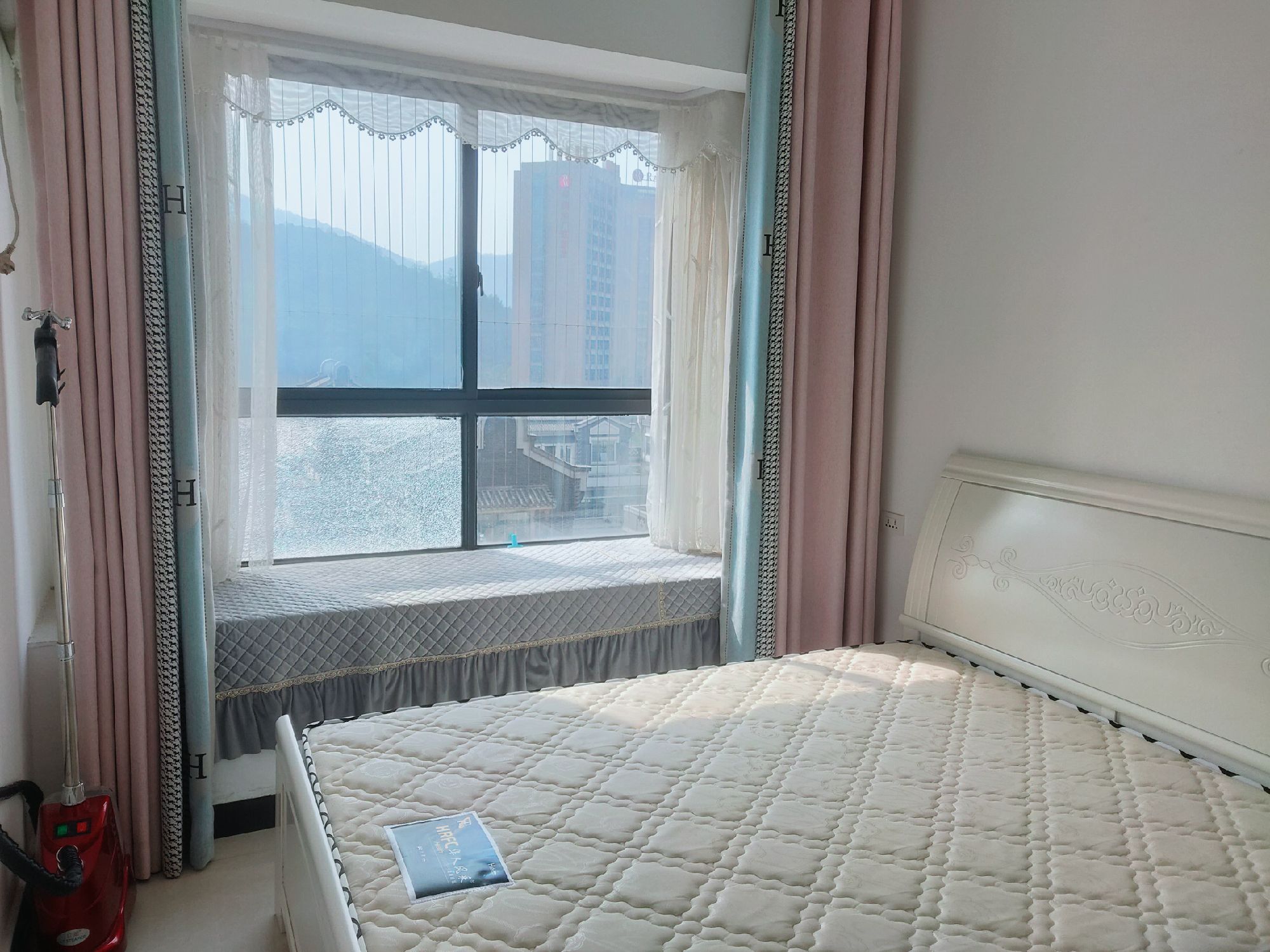 赤壁印象，2室2厅，精装修，拎包入住，售35万·有钥匙