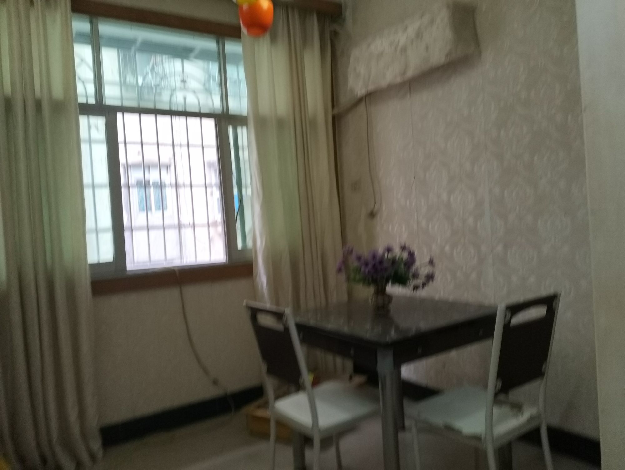 天骄旁·汇源小区·两室两厅·步梯4楼·拎包入住/600一个月有钥匙看房