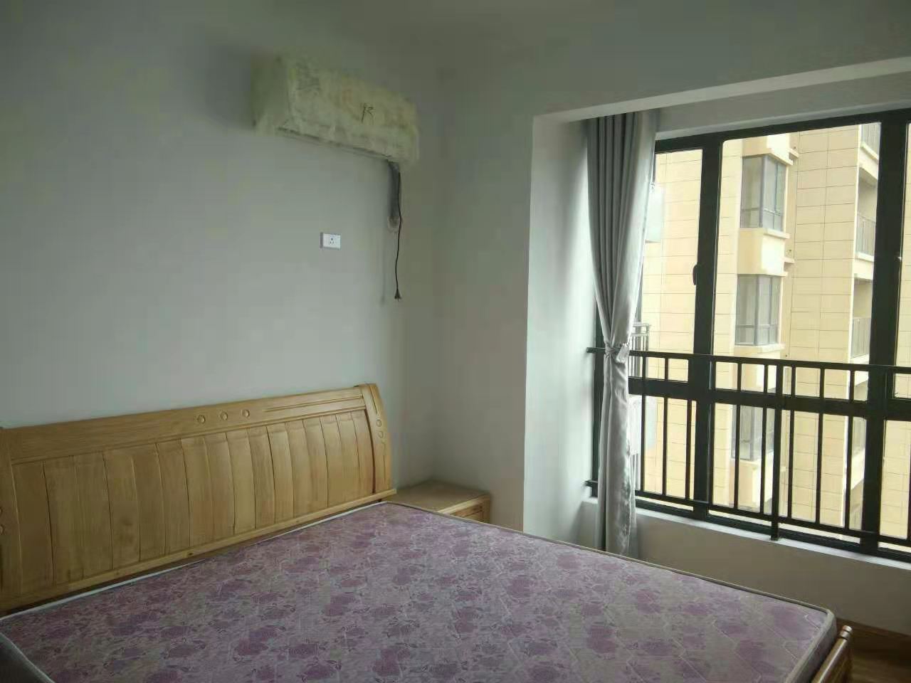 领秀城干净清爽两居室·租1000/月·同比小区月租金便宜几百