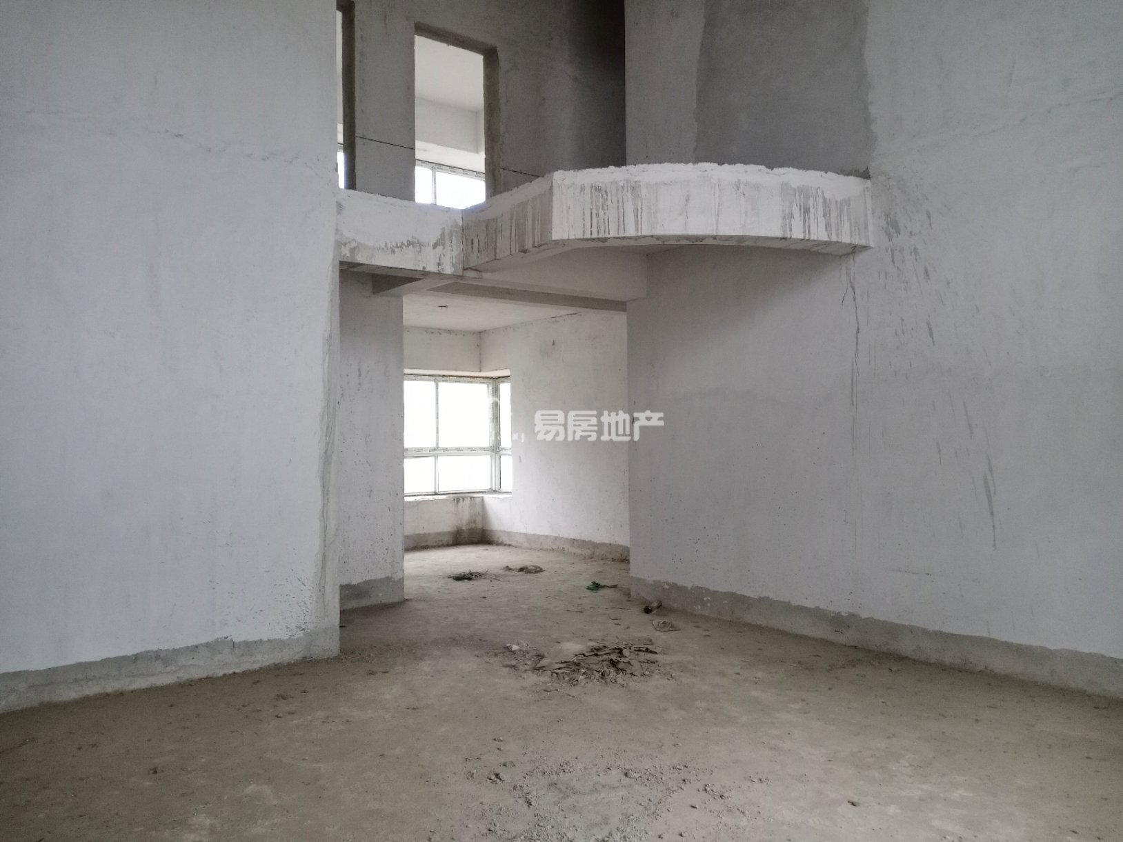 电力小区二期复式楼·上下两层·使用面积大·现亏本卖49万
