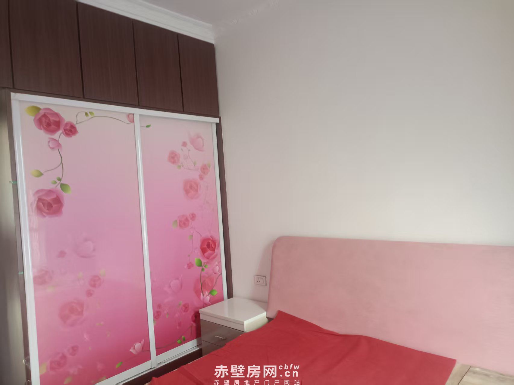 依山畔水、空气清新、两房两厅好户型诚意出租