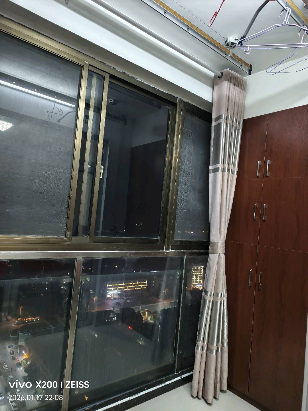 威泰国际·两室两厅·整租·电梯房/1300月