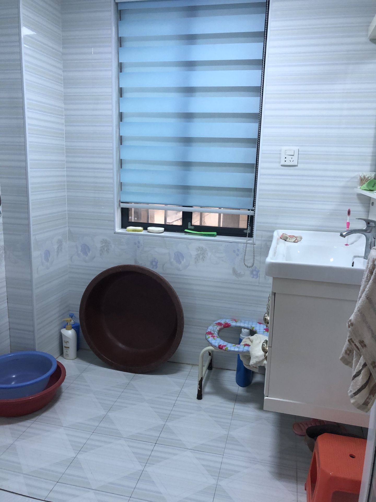 铜锣湾·北站旁·两室两厅·拎包入住1500/月