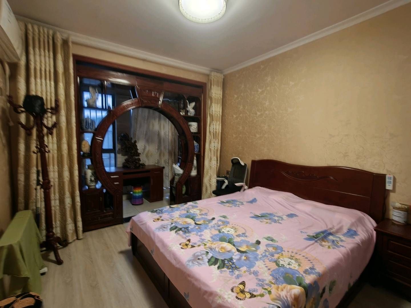 沁园好房子出租·豪装修·两室两厅·拎包入住租1700/月