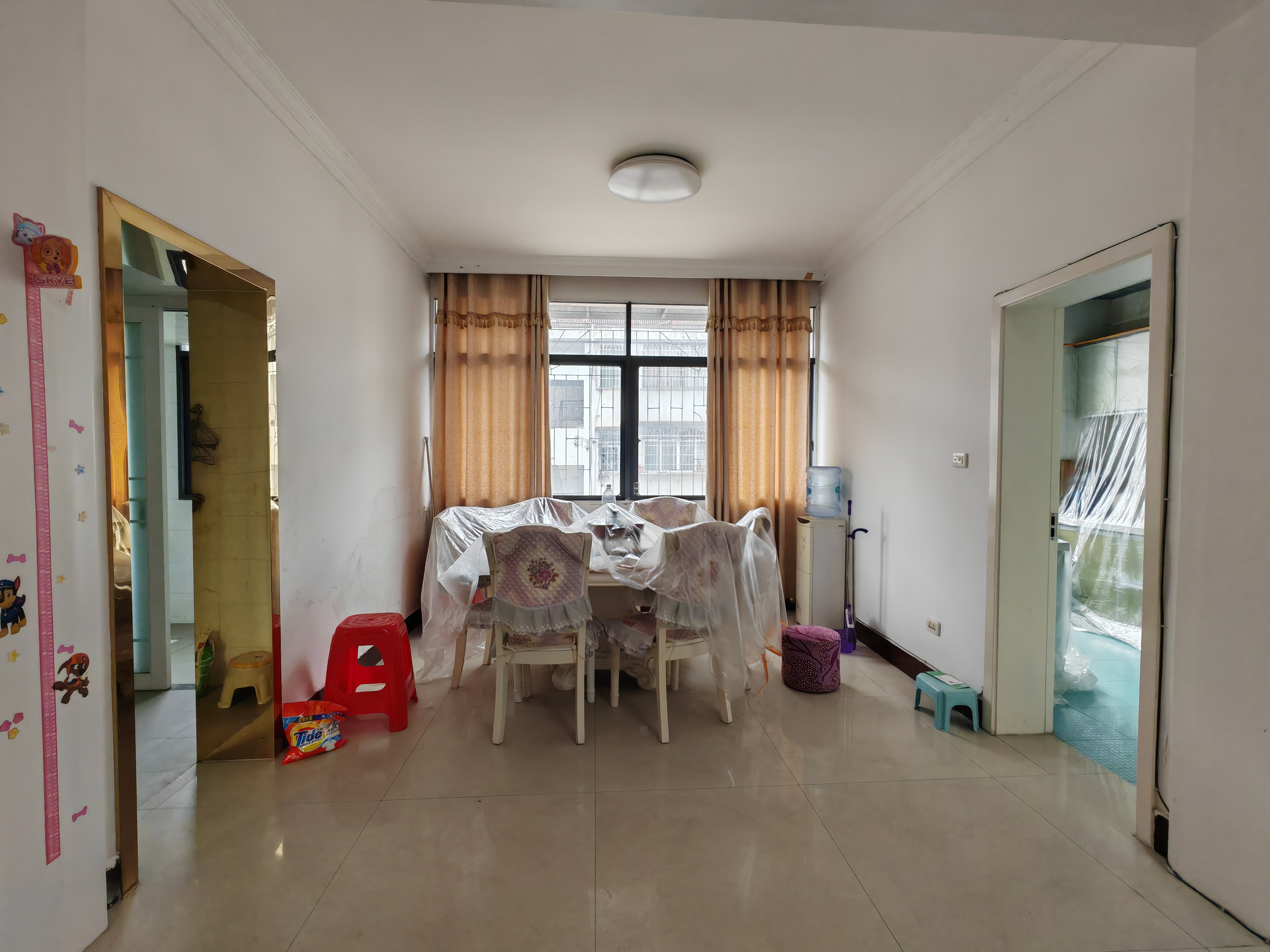 国道变电站旁边天佑小区5楼。124平带车库28万，拎包入住，满五一,看房电话18307150819