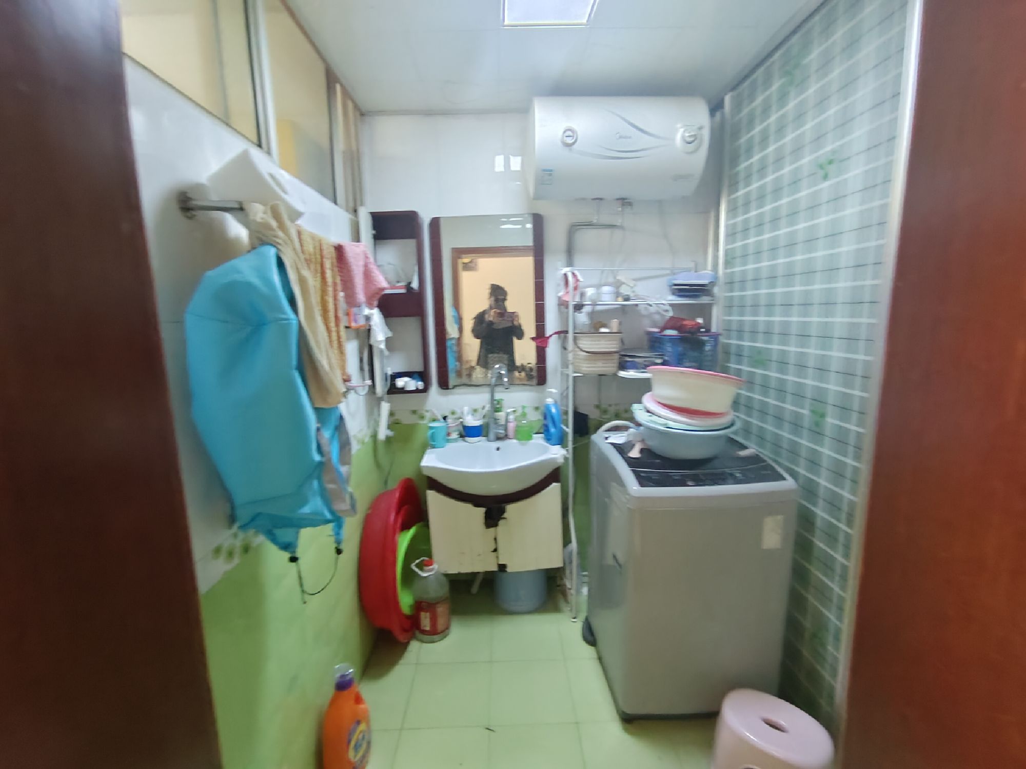 五中旁边陪读房·两室两厅·二楼·出租900/月