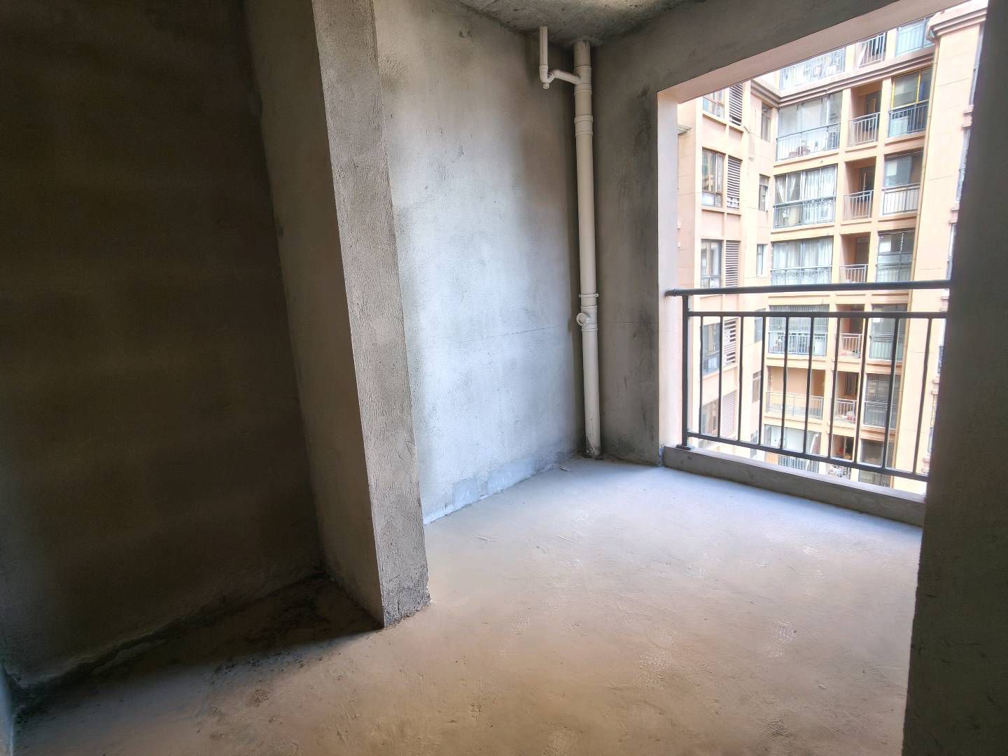 丰业盛世·一期两室两厅·好户型·诚意出售35万